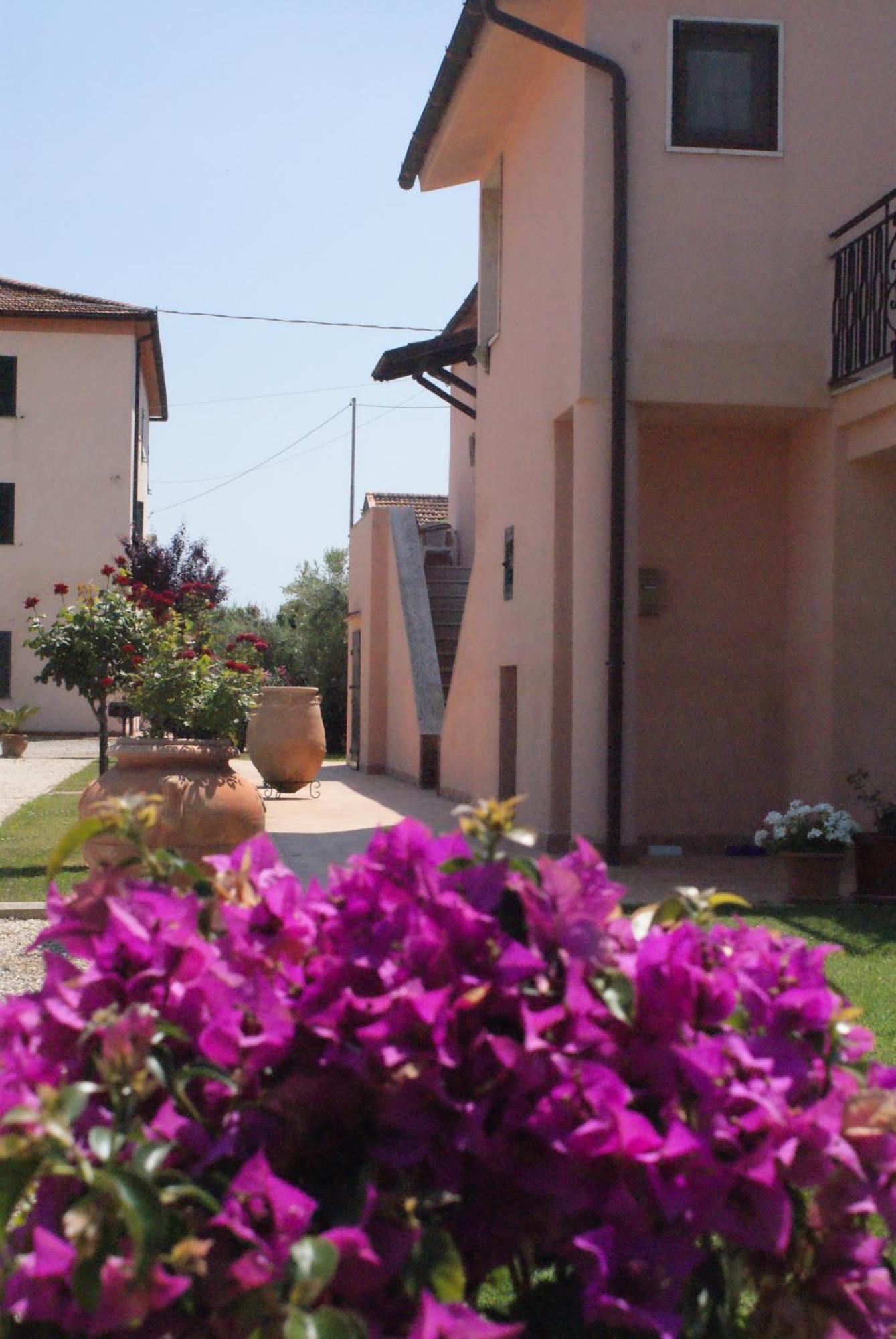 Casale La Barca Villa Албиния Екстериор снимка